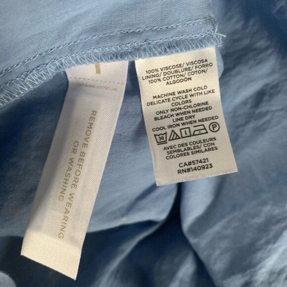 LOFT Butterfly Smocked Skirt Blue Size L - Picture 5 of 7